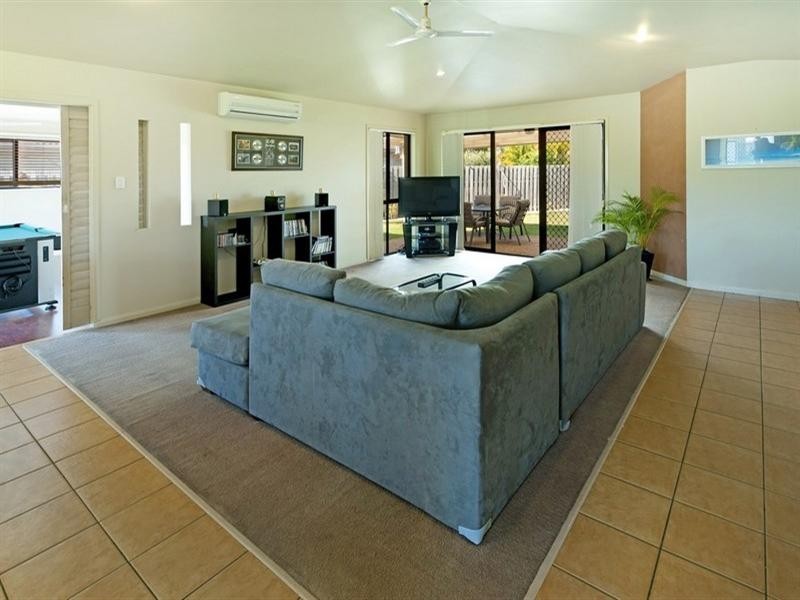 17 St Stephens Drive, Upper Coomera QLD 4209