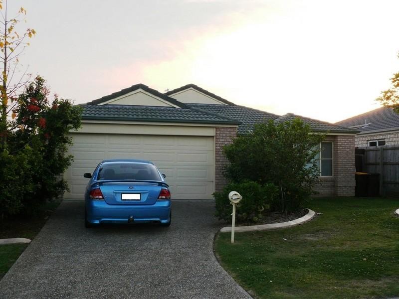 8 Nicola Way, Upper Coomera QLD 4209