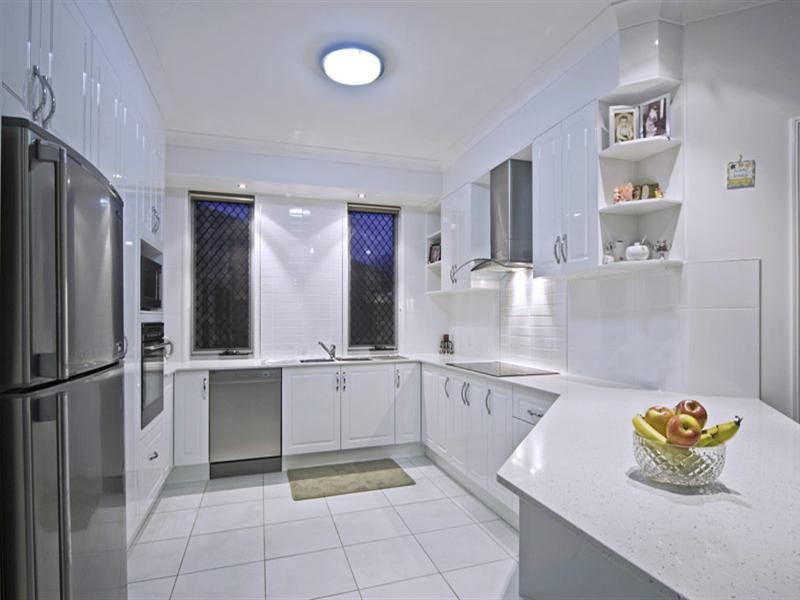 8 Rushcutter Avenue, Oxenford QLD 4210