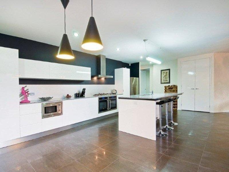 60 Southaven Drive, Helensvale QLD 4212