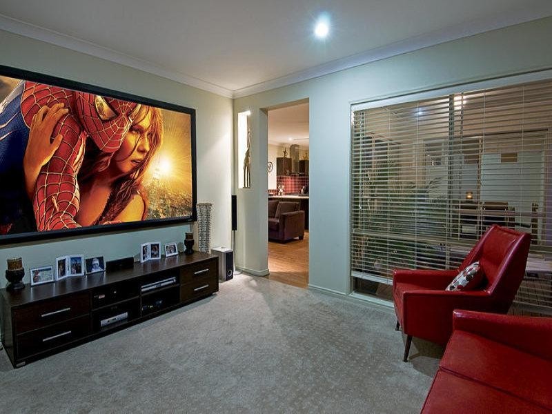 30 Picnic Creek Drive, Coomera QLD 4209