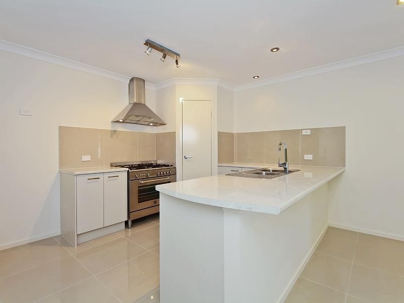 7B Gawler Place, Upper Coomera QLD 4209