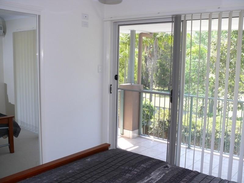 2/1 Carnarvon Court, Oxenford QLD 4210