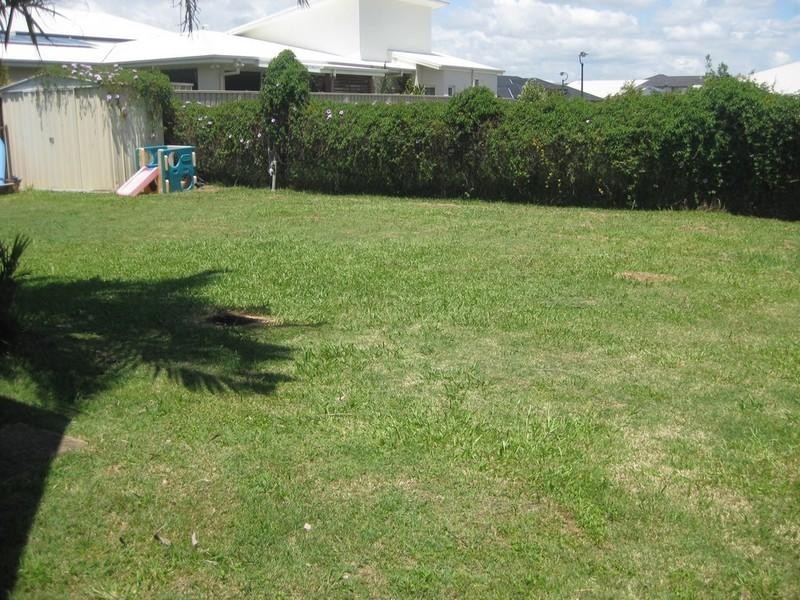 32 Shinnecock Close, Hope Island QLD 4212