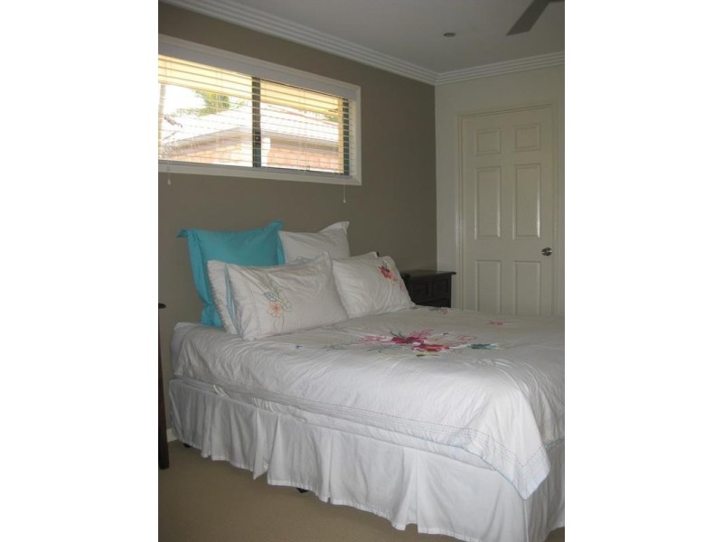 32 Shinnecock Close, Hope Island QLD 4212