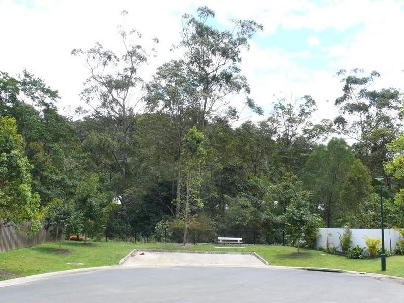 9 Lowe Court, Maudsland QLD 4210