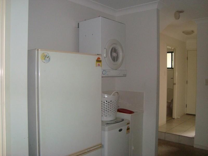 2/7 Bowden Court, Nerang QLD 4211