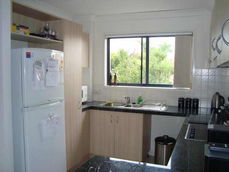 2/7 Bowden Court, Nerang QLD 4211