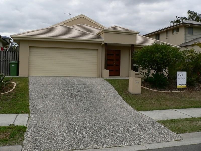 8 Waterclover Drive, Upper Coomera QLD 4209