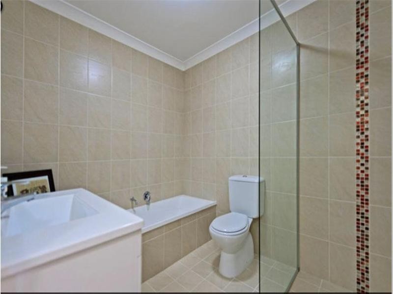 6/2016 Crestridge Crescent, Oxenford QLD 4210
