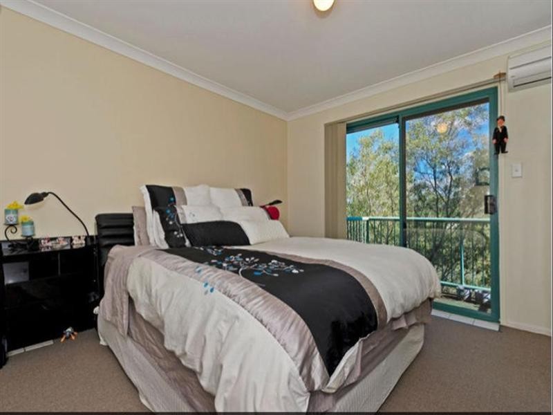 6/2016 Crestridge Crescent, Oxenford QLD 4210