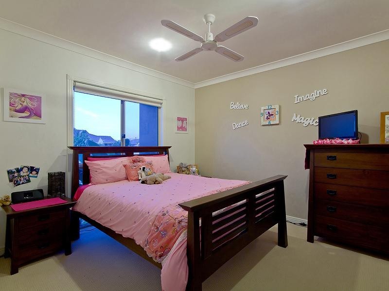 45 Regatta Avenue, Oxenford QLD 4210