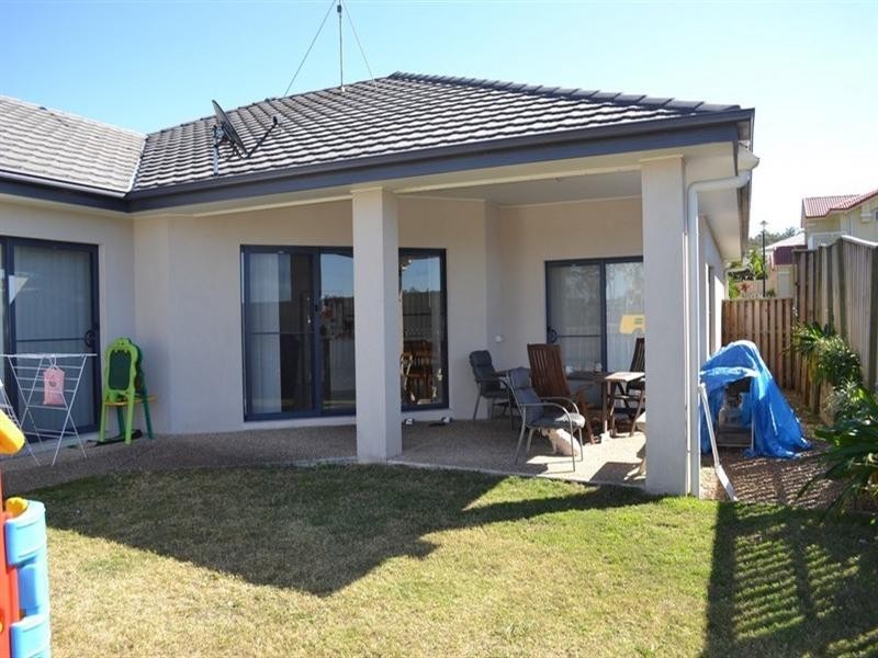 18 Dayflower Street, Upper Coomera QLD 4209