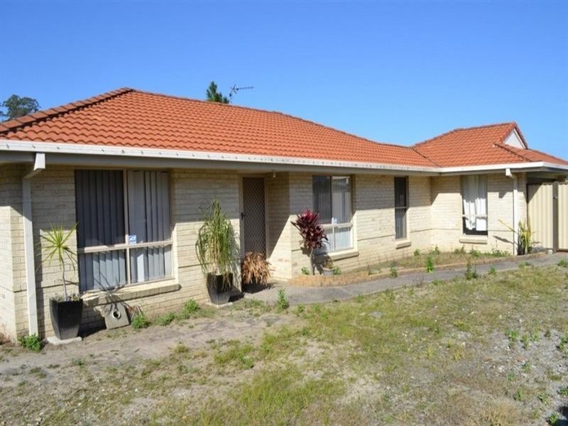 50 Pacific Pines Boulevard, Pacific Pines QLD 4211