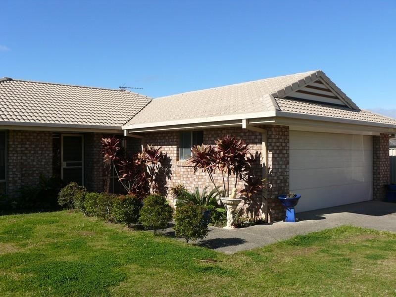 4 Pecan Drive, Upper Coomera QLD 4209