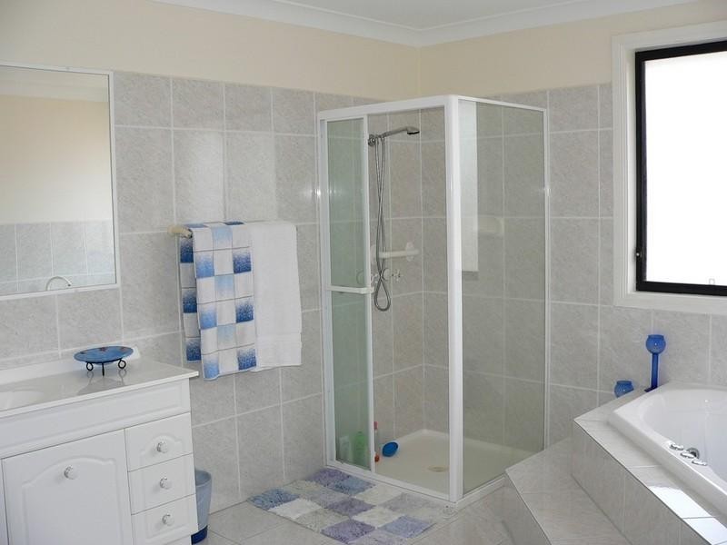 Pacific Pines QLD 4211