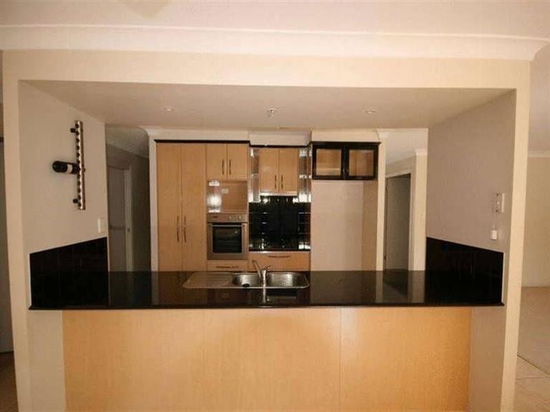 23 Ken Crescent, Helensvale QLD 4212