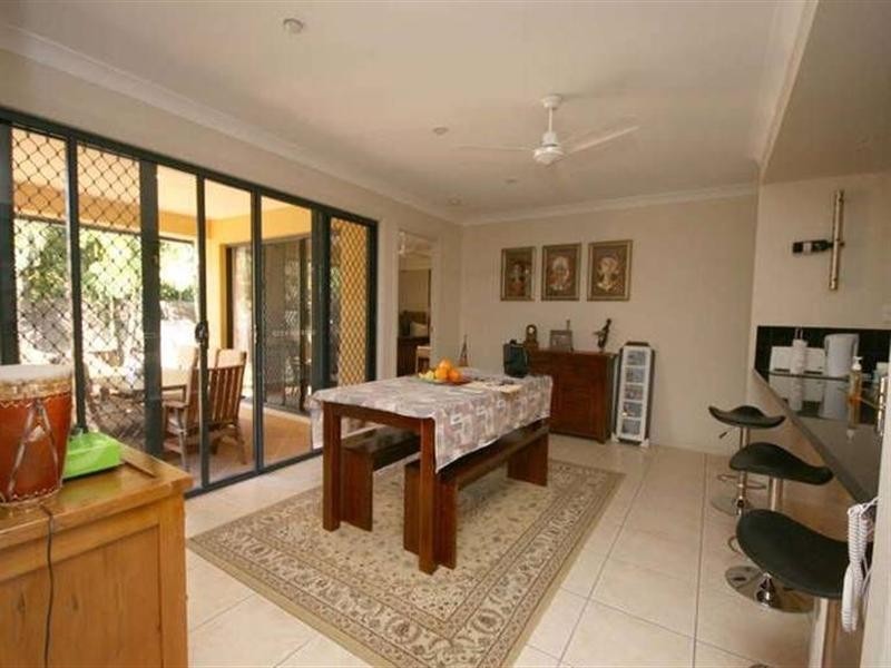 23 Ken Crescent, Helensvale QLD 4212