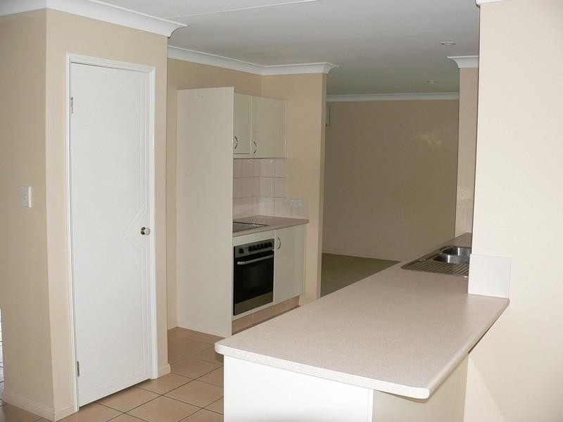 27 Brissendon Street, Maudsland QLD 4210