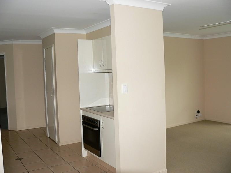 27 Brissendon Street, Maudsland QLD 4210