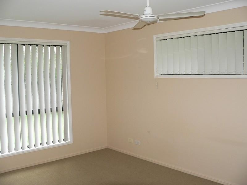 27 Brissendon Street, Maudsland QLD 4210