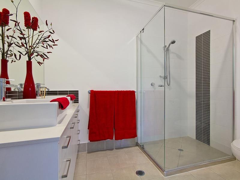 17 Yarrayne Valley Drive, Upper Coomera QLD 4209