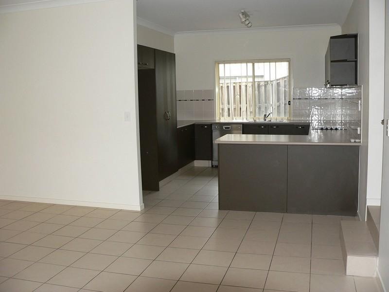 8 Waterclover Drive, Upper Coomera QLD 4209