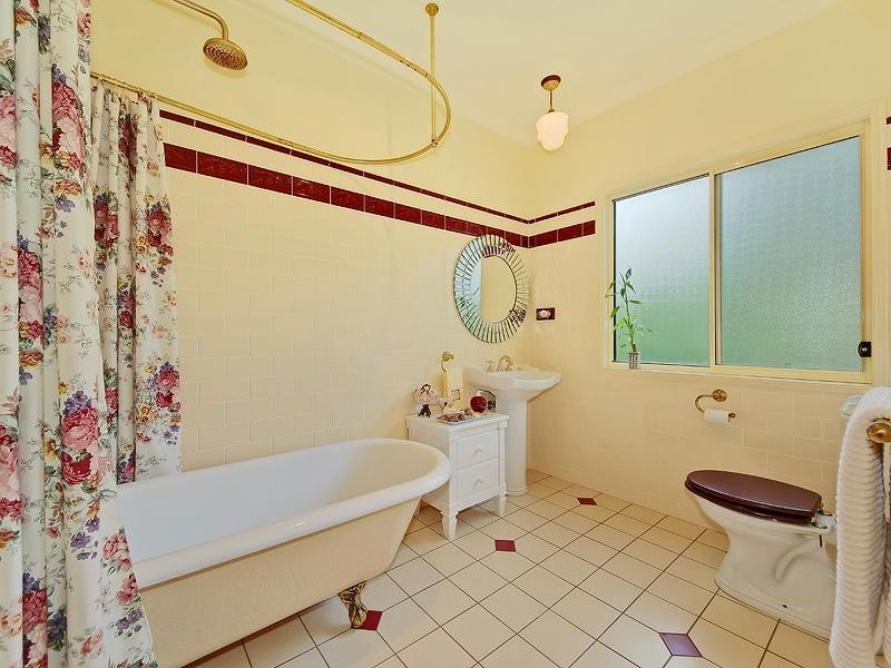 Tamborine Mountain QLD 4272