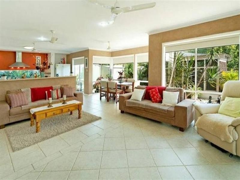 21 Cossington Circuit, Maudsland QLD 4210