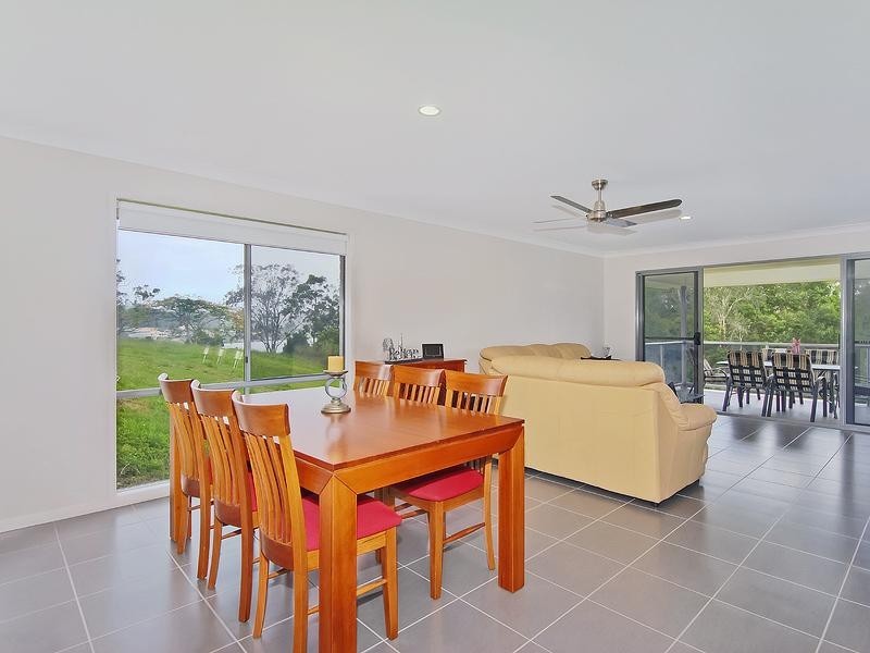 13 Lakes End Court, Upper Coomera QLD 4209