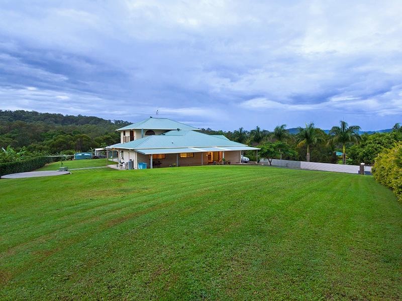 64 Gladrose Crescent, Wongawallan QLD 4210