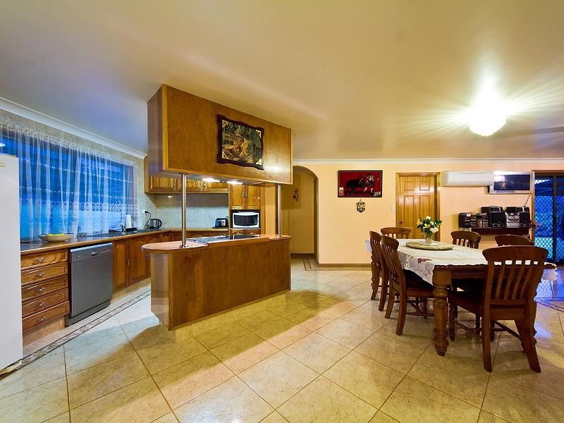 64 Gladrose Crescent, Wongawallan QLD 4210