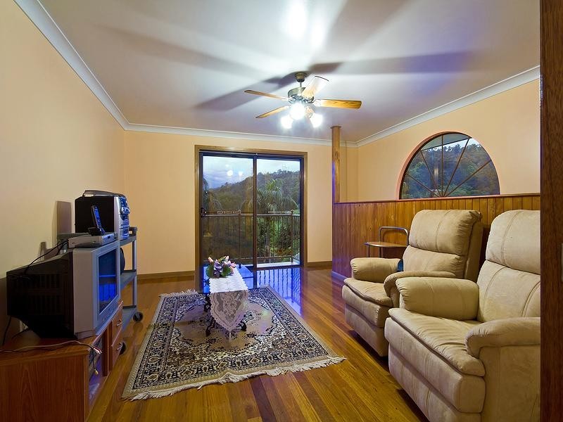 64 Gladrose Crescent, Wongawallan QLD 4210