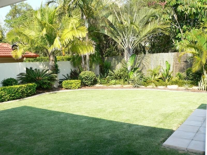 15 Pearson Close, Arundel QLD 4214