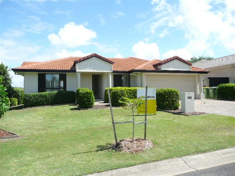 10 Mackellar Rise, Maudsland QLD 4210