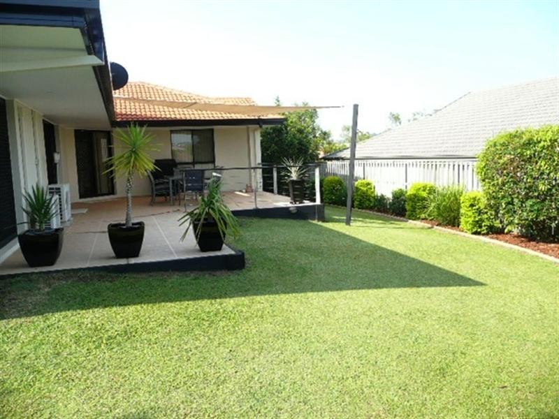 10 Mackellar Rise, Maudsland QLD 4210