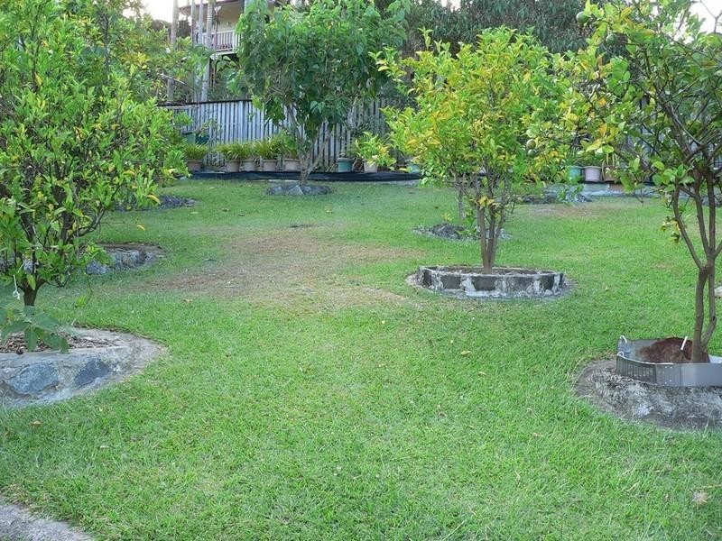 7 Avon Court, Pacific Pines QLD 4211