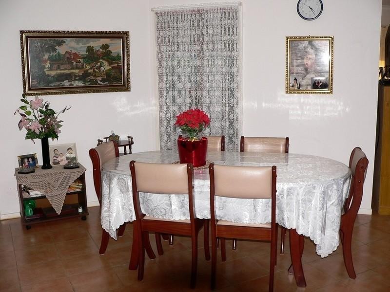 7 Avon Court, Pacific Pines QLD 4211