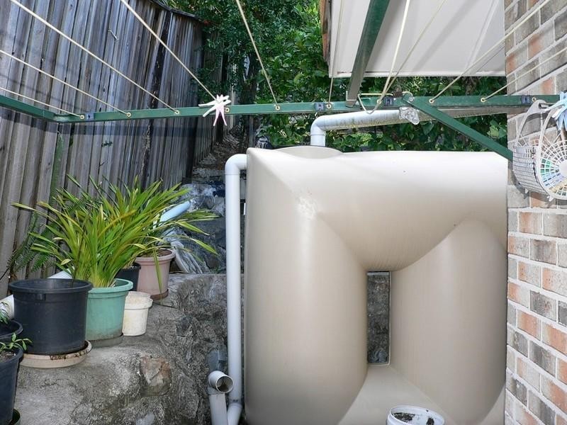 7 Avon Court, Pacific Pines QLD 4211