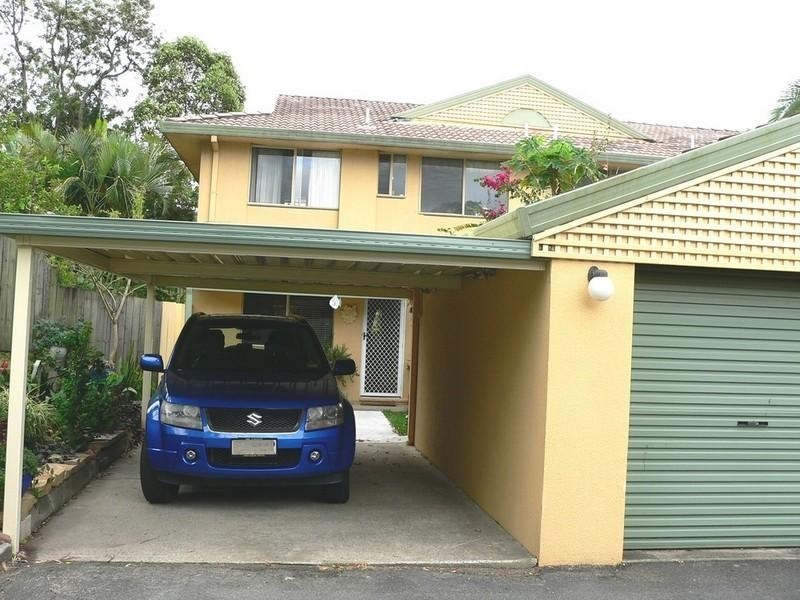3/469 Pine Ridge Road, Runaway Bay QLD 4216