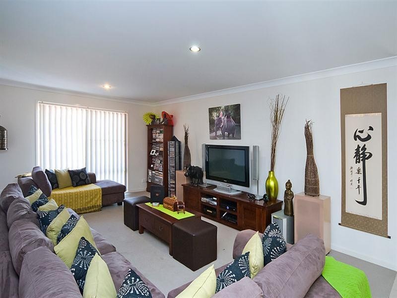 2 Manassa Street, Upper Coomera QLD 4209