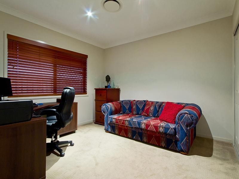 16 Temple Island Circuit, Oxenford QLD 4210