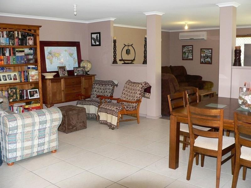 14 Wellers Street, Pacific Pines QLD 4211