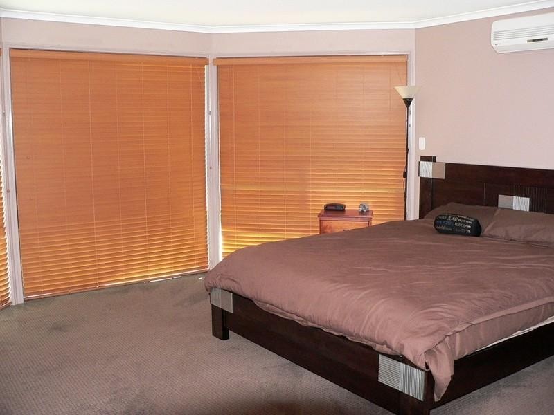 14 Wellers Street, Pacific Pines QLD 4211