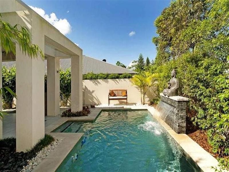 27 The Close, Helensvale QLD 4212