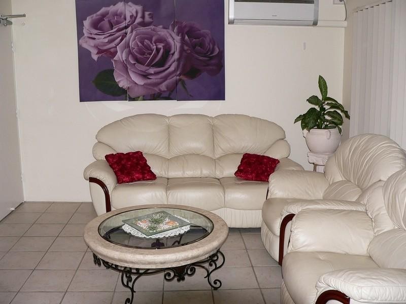 4/19 Huth Street, Labrador QLD 4215