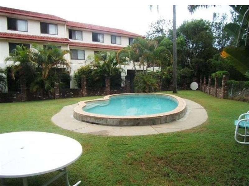 4/19 Huth Street, Labrador QLD 4215