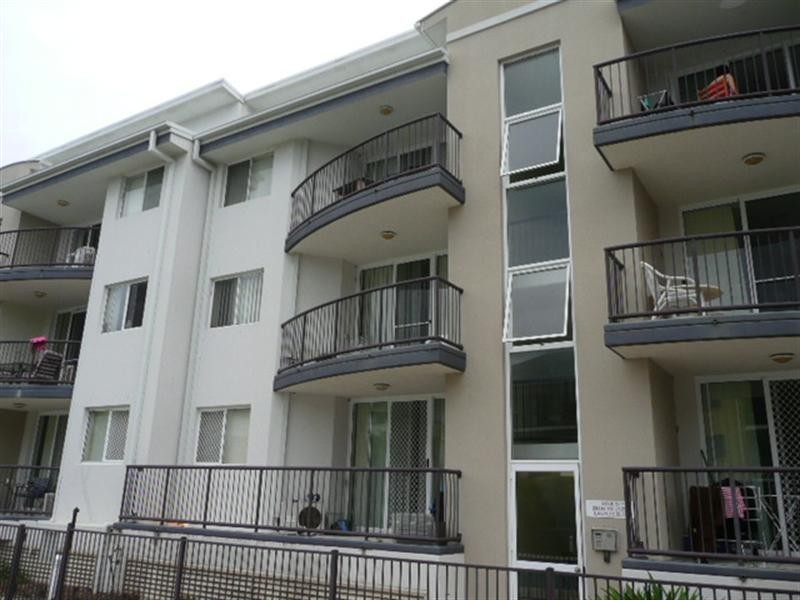 21/132 High Street, Southport QLD 4215