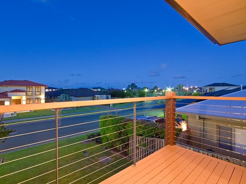 39 Regatta Avenue, Oxenford QLD 4210