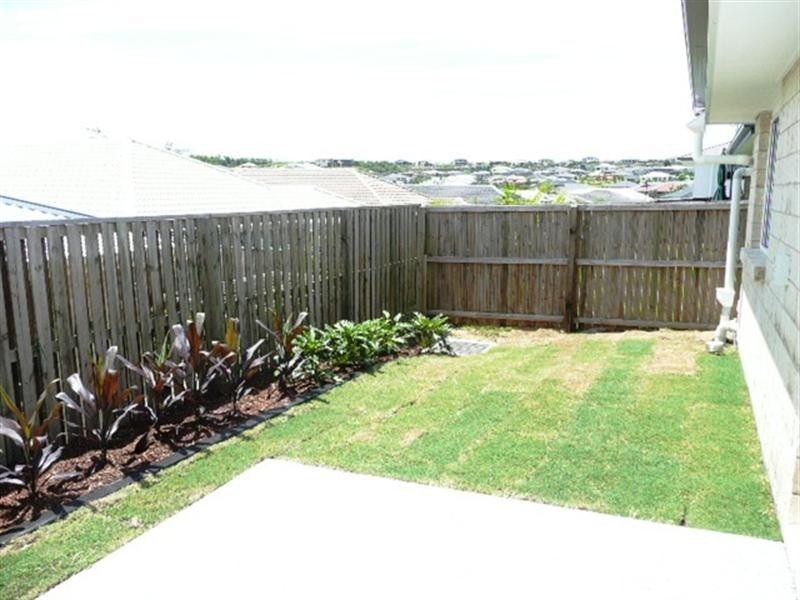1/20 Aldgate Crescent, Pacific Pines QLD 4211